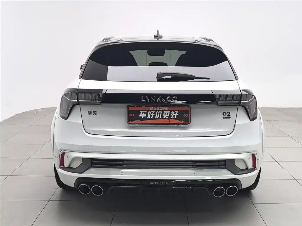 Lynk & Co 02 Hatchback 2022 2.0TD Pro фото 4