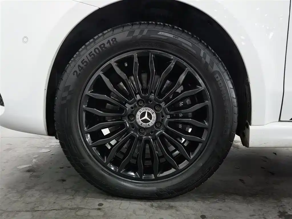 Mercedes-Benz V-Class 2018 V 260 AMG Sport Edition China V фото 17