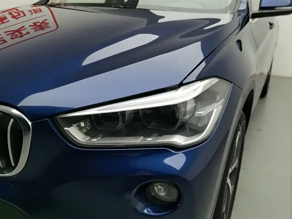 BMW X1 2019 sDrive18Li Premium Model фото 7