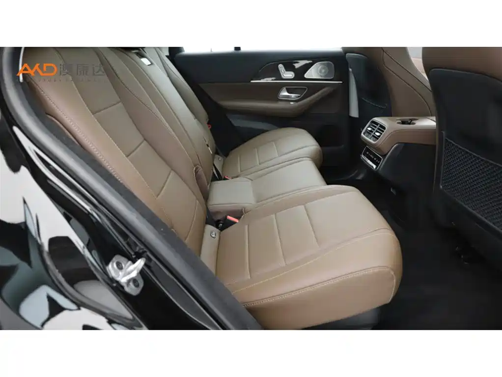 Mercedes-Benz GLE 2024 GLE 350 4MATIC Fashion фото 8