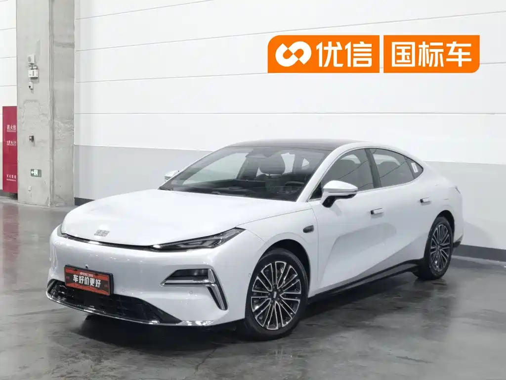 Geely Galaxy Galaxy Xingyao 8 2025