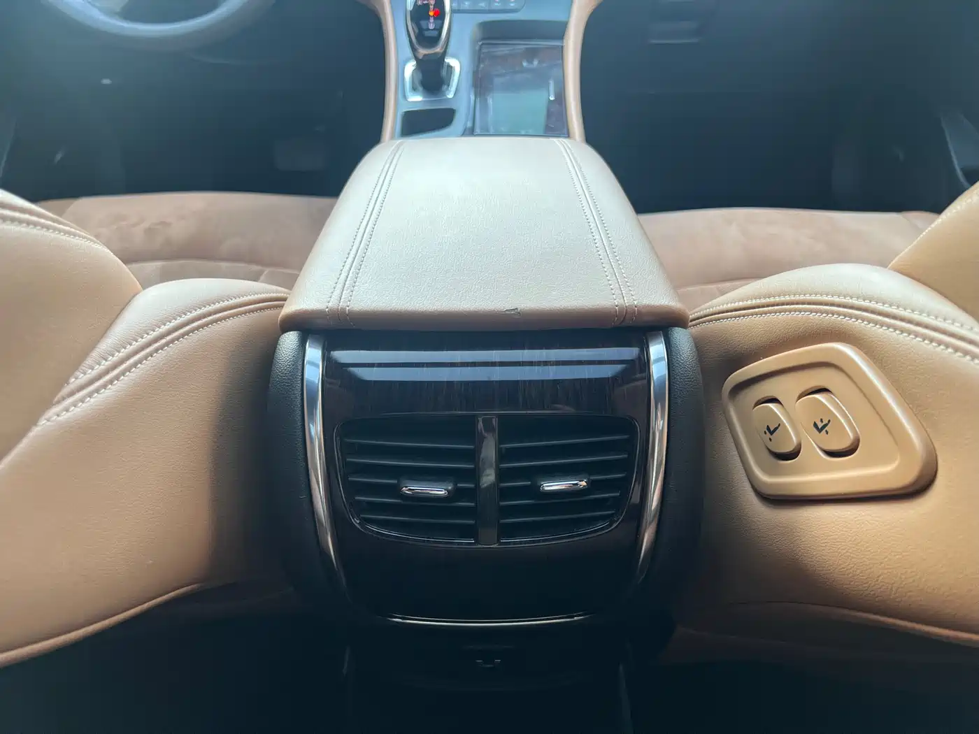 Buick LaCrosse 2016 28T Flagship фото 24