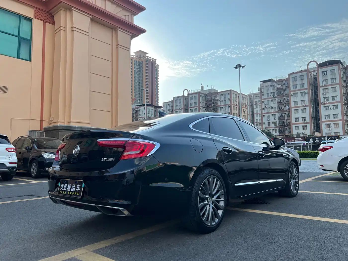 Buick LaCrosse 2016 28T Flagship фото 4
