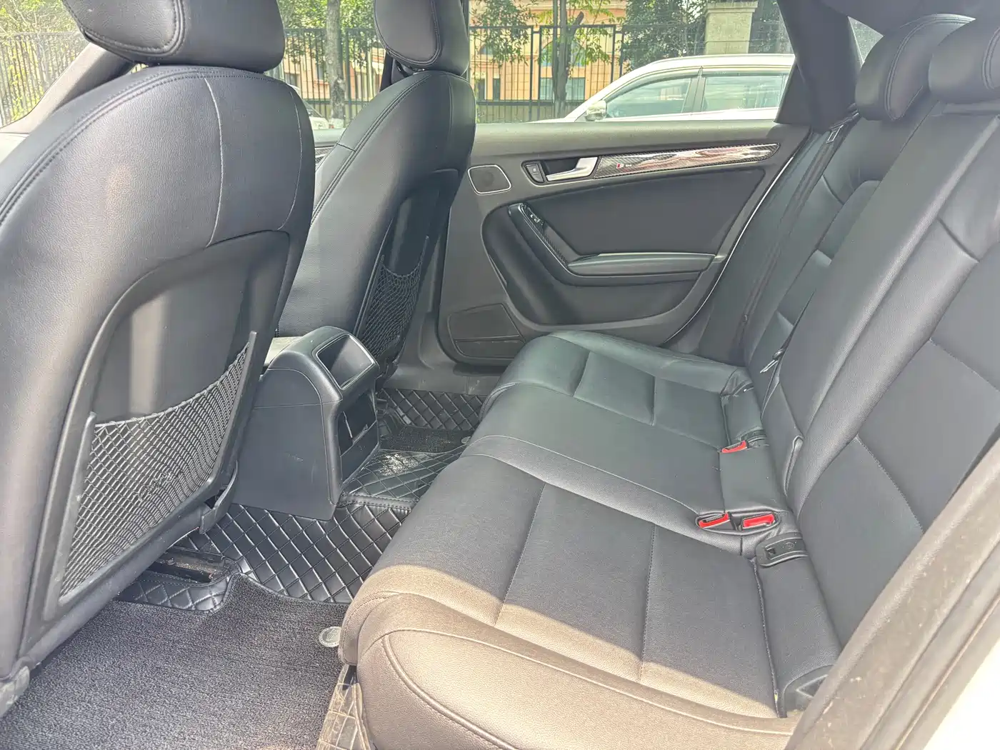 Audi A4L 2013 35 TFSI Automatic Standard фото 15