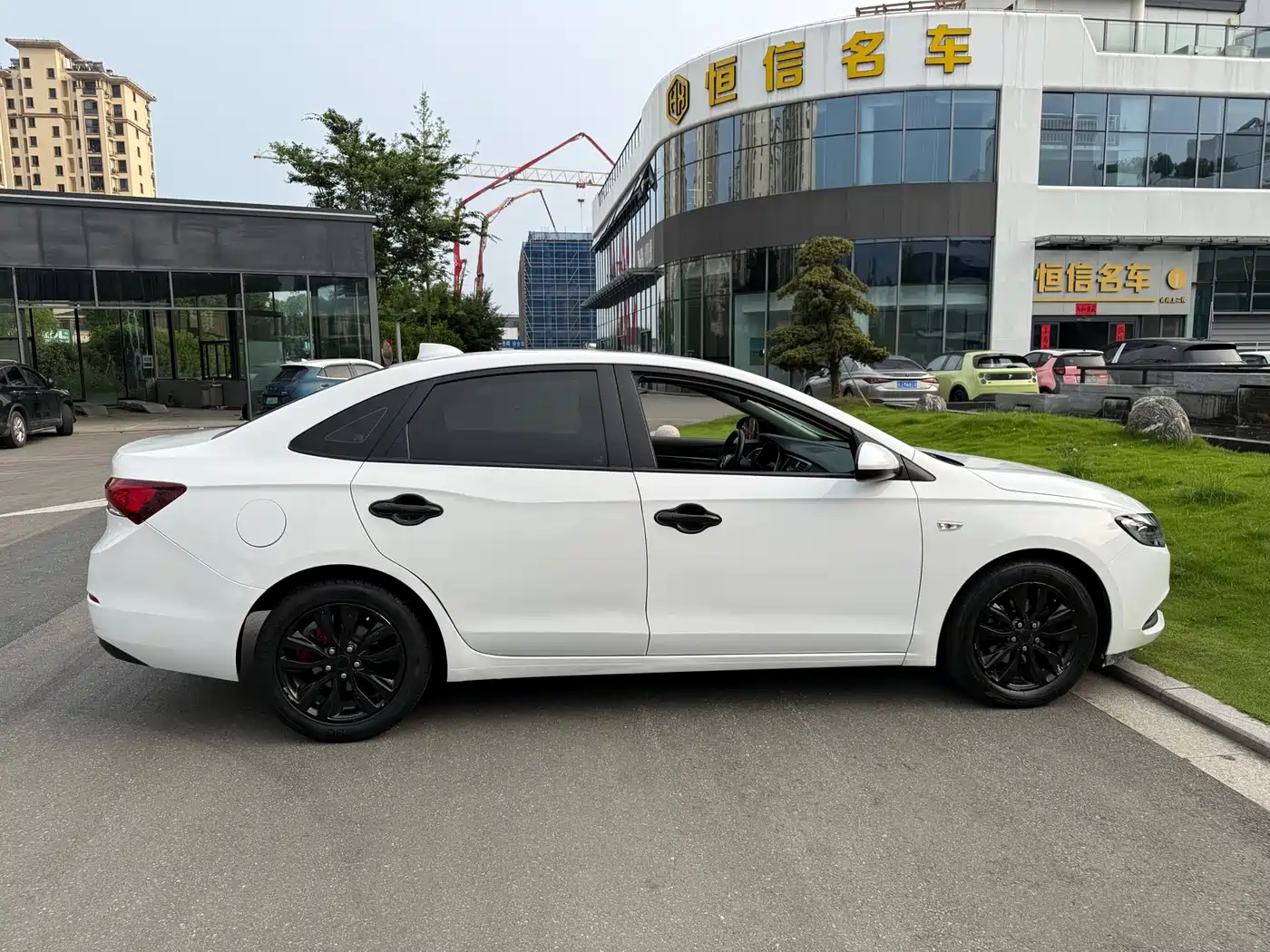 Buick Excelle 2019 18T Auto Connected Elite China VI фото 12