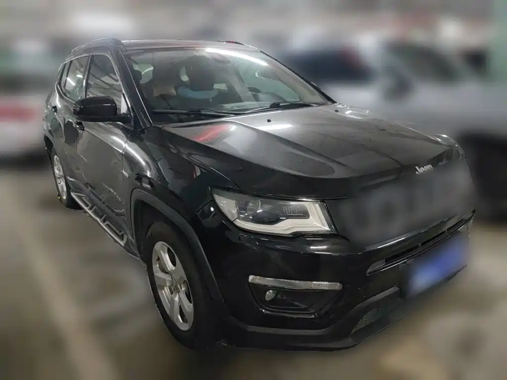 Photo 3 - Jeep Compass