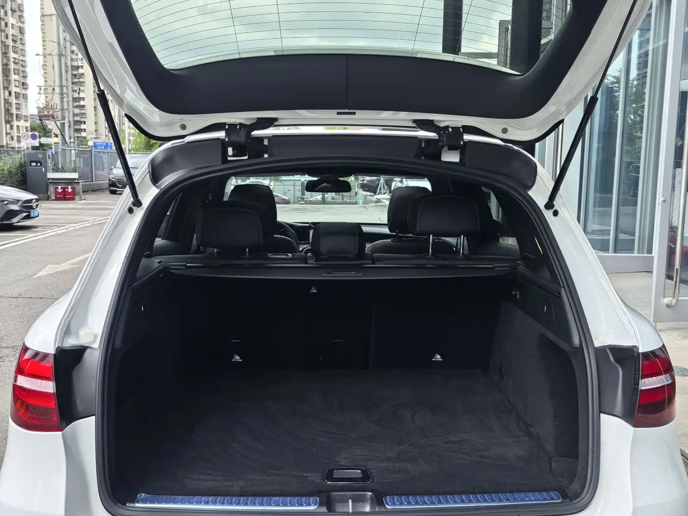 Mercedes-Benz GLC 2017 GLC 260 4MATIC Dynamic фото 15