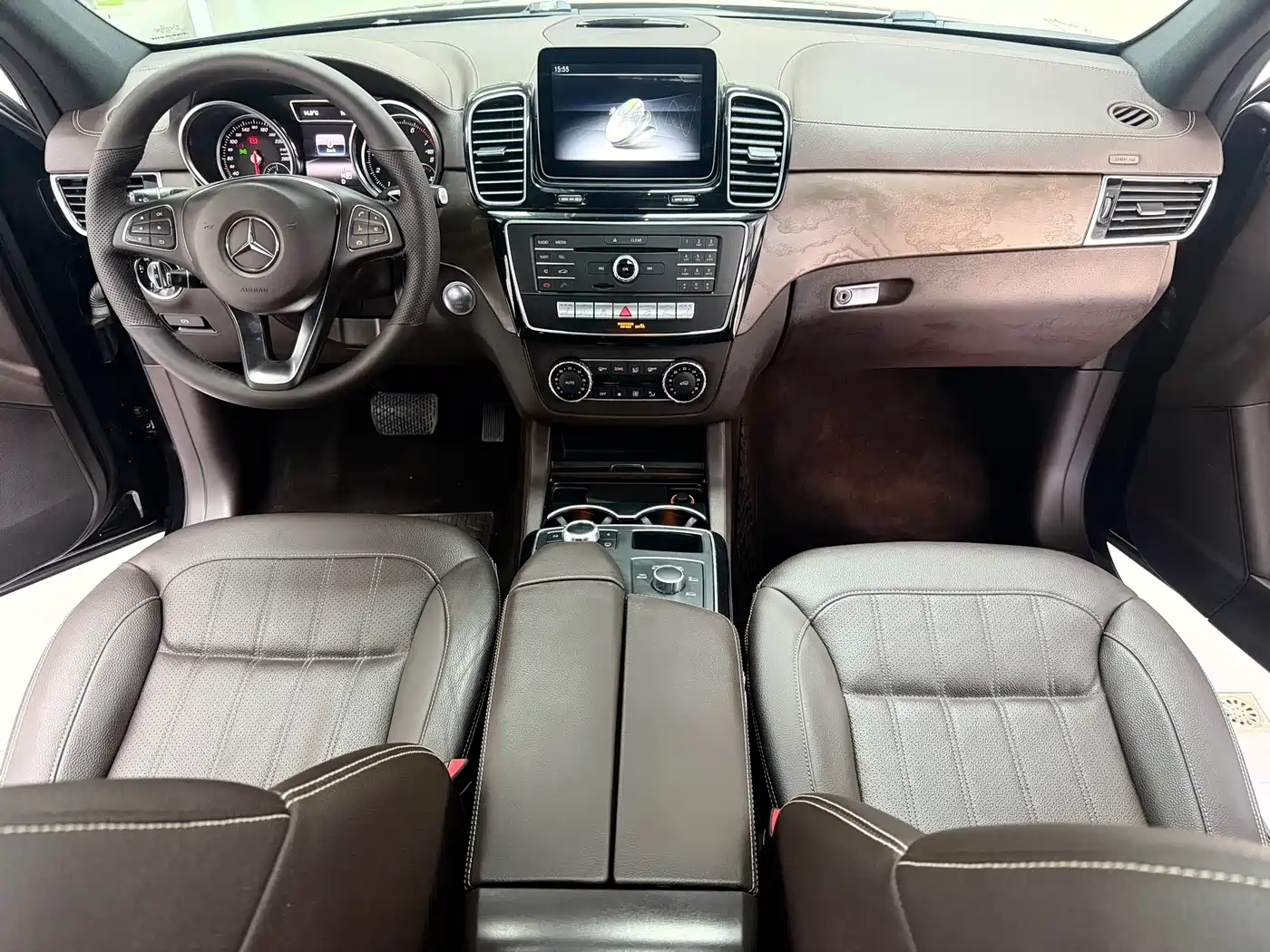 Mercedes-Benz GLE 2017 GLE 320 4MATIC Luxury фото 9