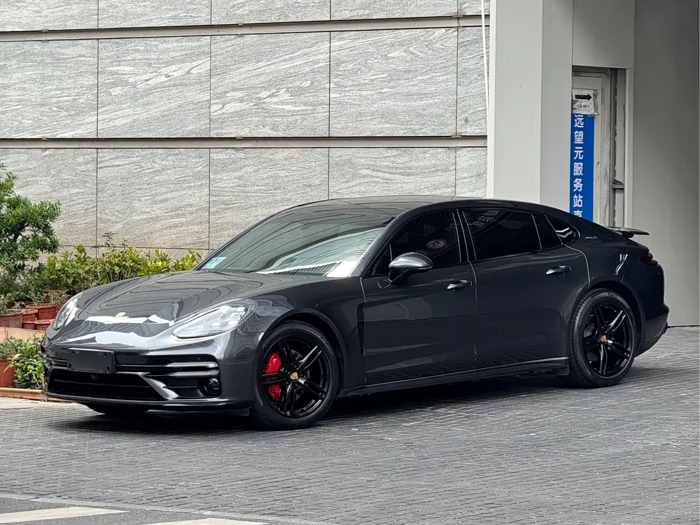 Porsche Panamera 2017 Panamera Executive Long Wheelbase 3.0T