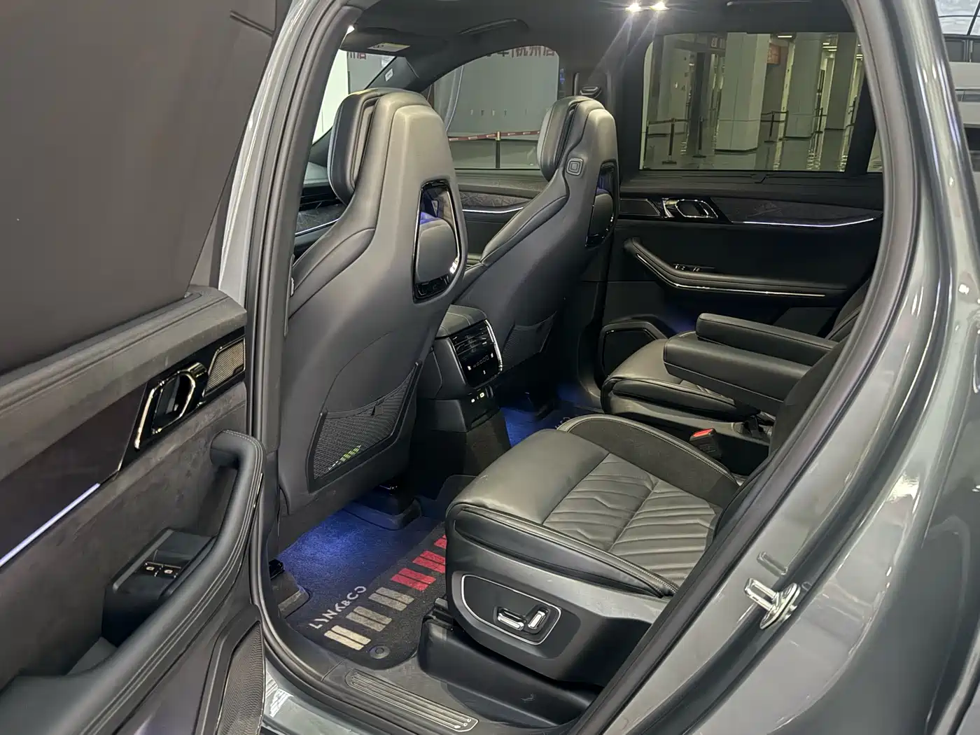 Lynk & Co 09 EM-P 2021 2.0T PHEV Halo 6-seater фото 10