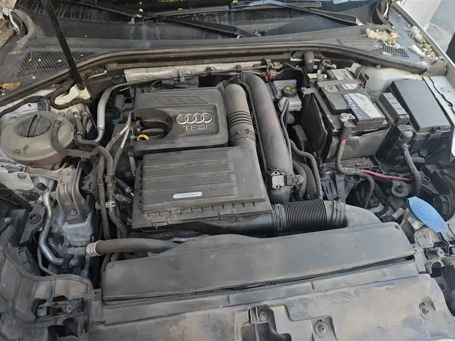 Audi A3 2017 Sportback 35 TFSI Progressive фото 10