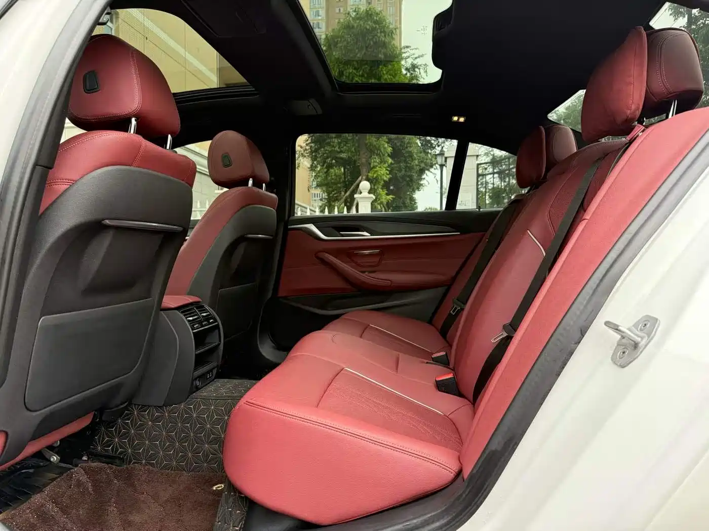 BMW 5 Series 2021 530Li Leading M Sport Package фото 4