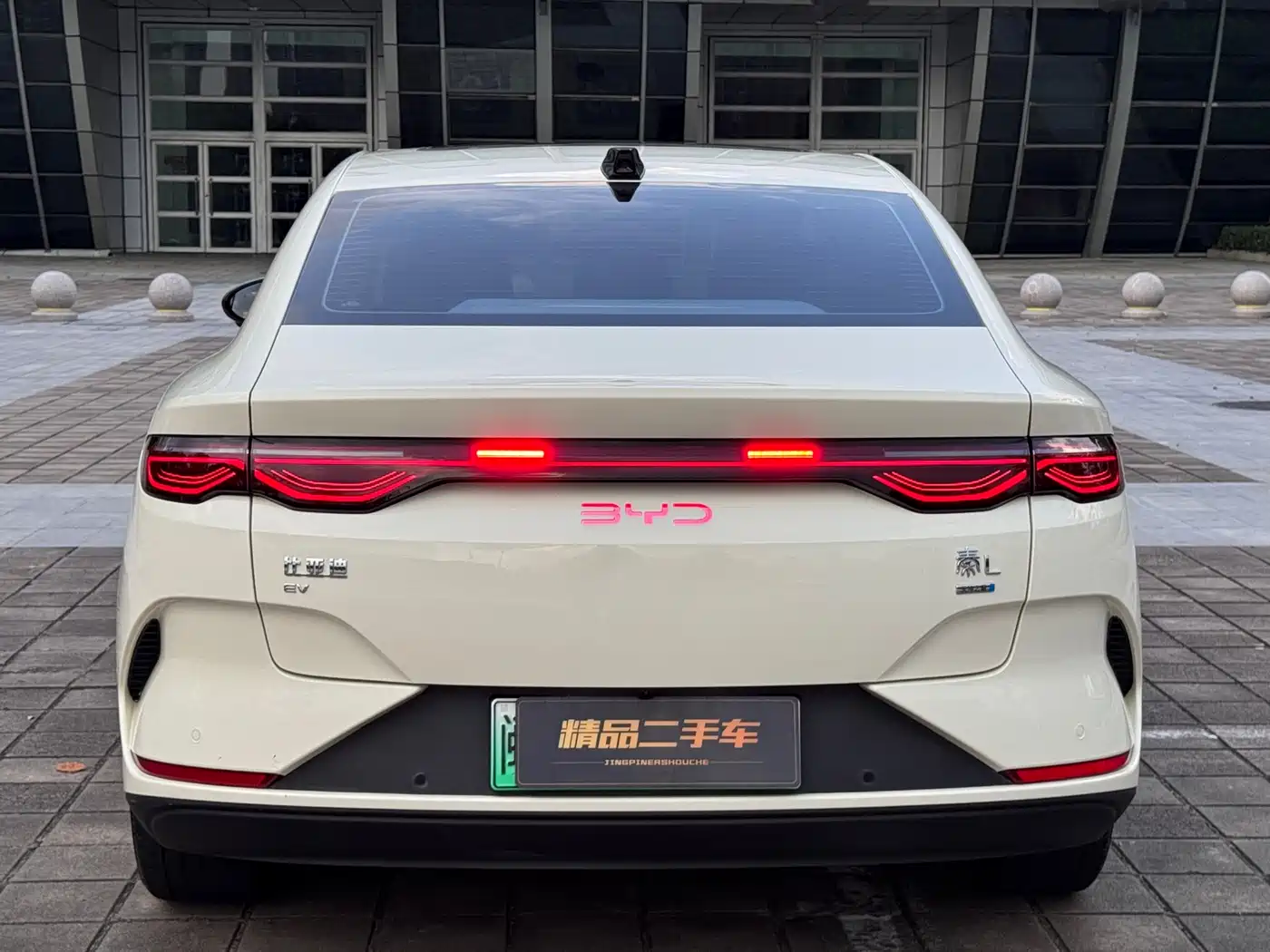 BYD Qin L 2025 EV 470KM Leading Edition фото 25