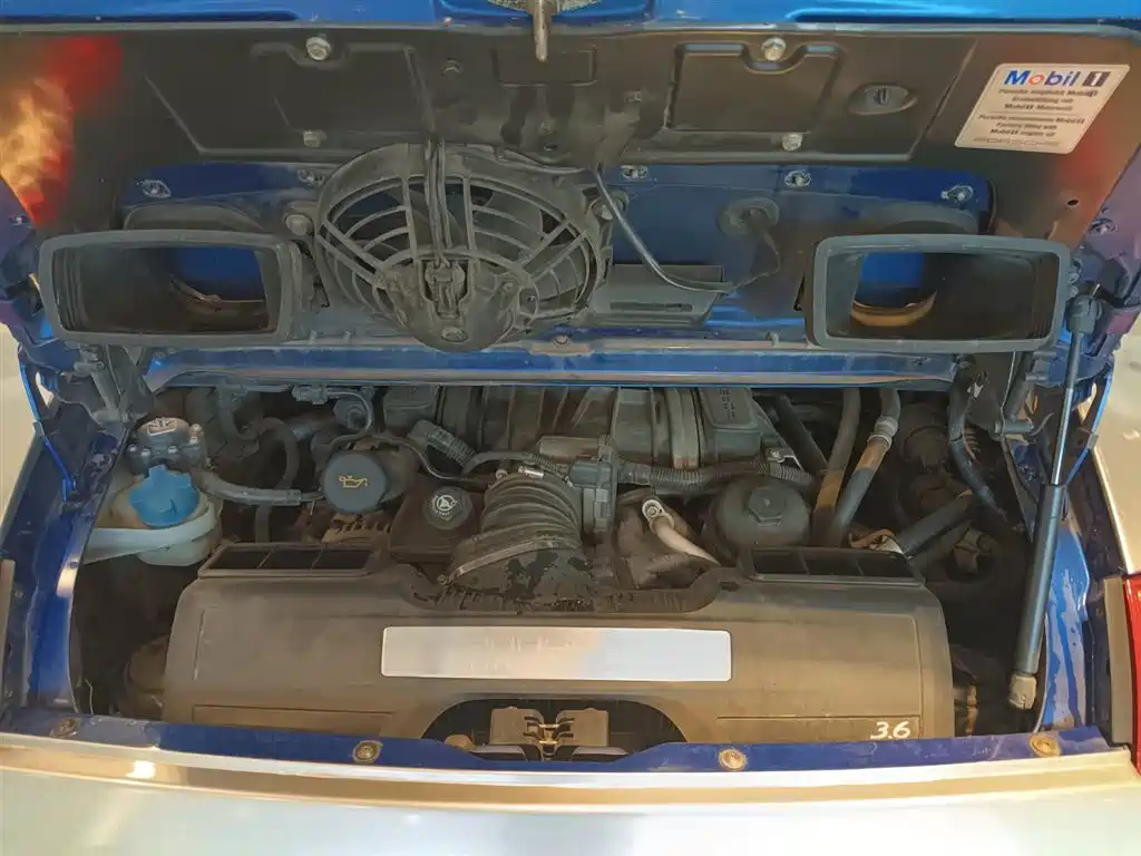 Photo 10 - Porsche 911