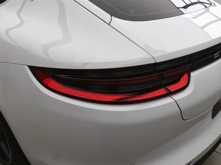 Porsche Panamera 2019 Panamera Executive Long Wheelbase 2.9T фото 30