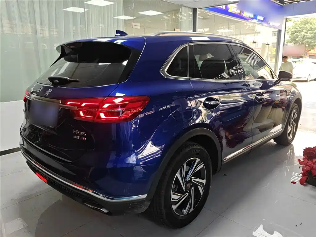 Hongqi HS5 2022 Facelift 2.0T Smart Flag Enjoyment Edition фото 7