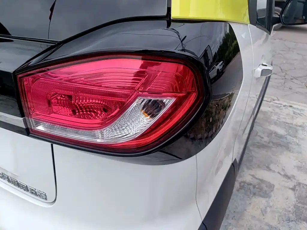 Baojun E100 2019 2019 250KM Smart Edition