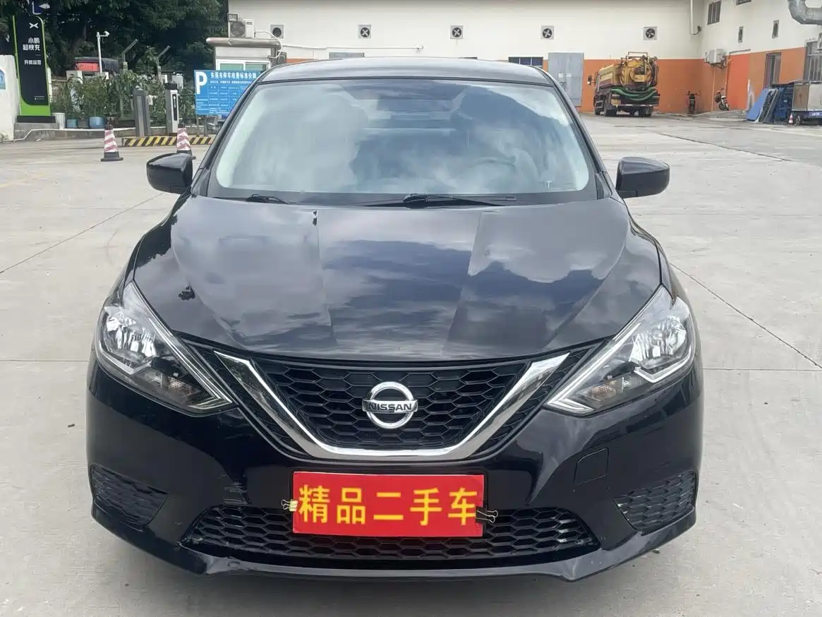 Фото 2 - Nissan Sylphy