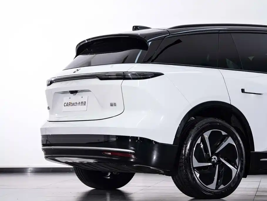 Фото 8 - NIO ES6