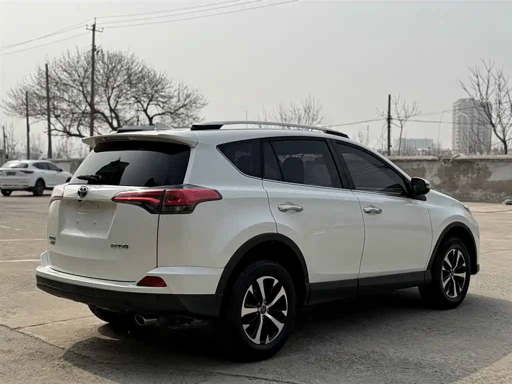 Toyota RAV4 Rongfang 2019 2.0L CVT 2WD Pioneer Version China V фото 13