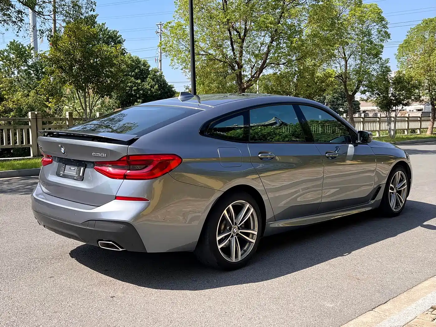 Photo 5 - BMW 6 Series GT