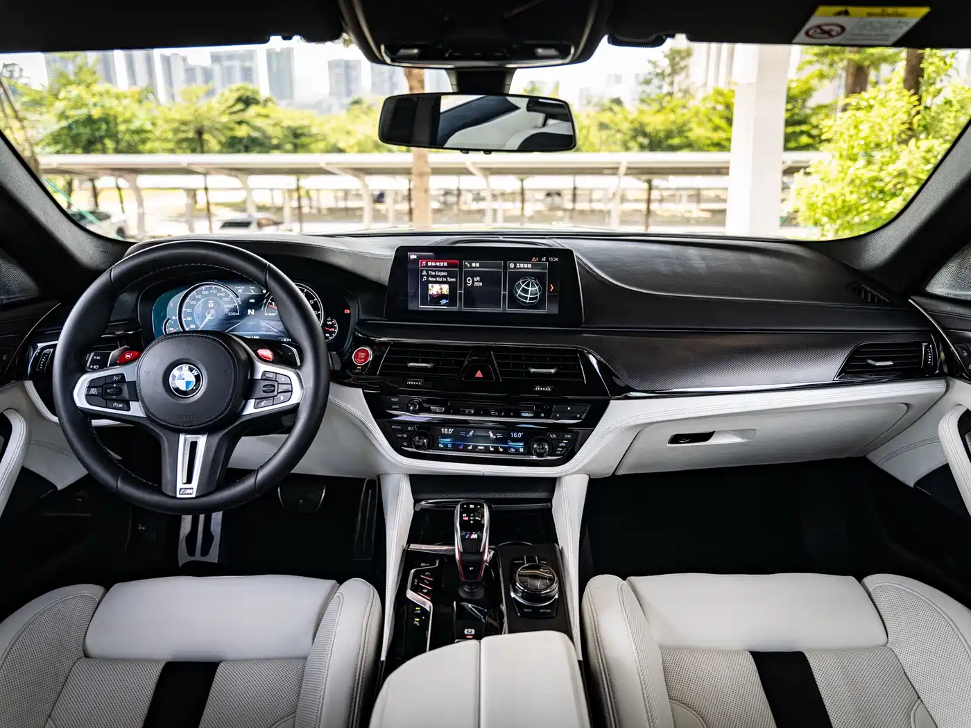 Фото 11 - BMW M5