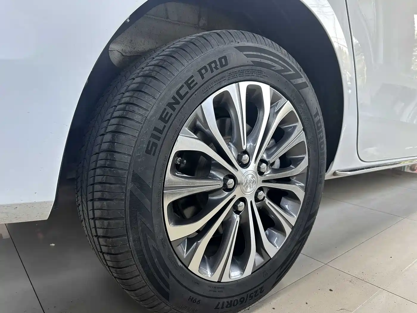 Buick GL8 2023 Model Land Business Class Comfort фото 18