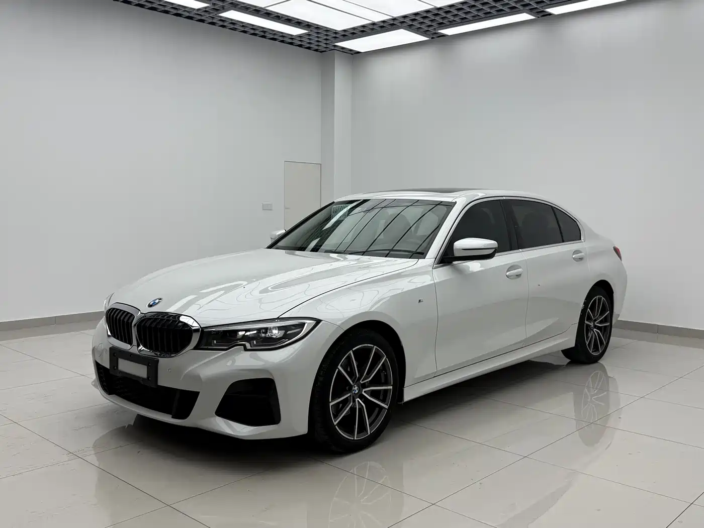 BMW 3-SERIES