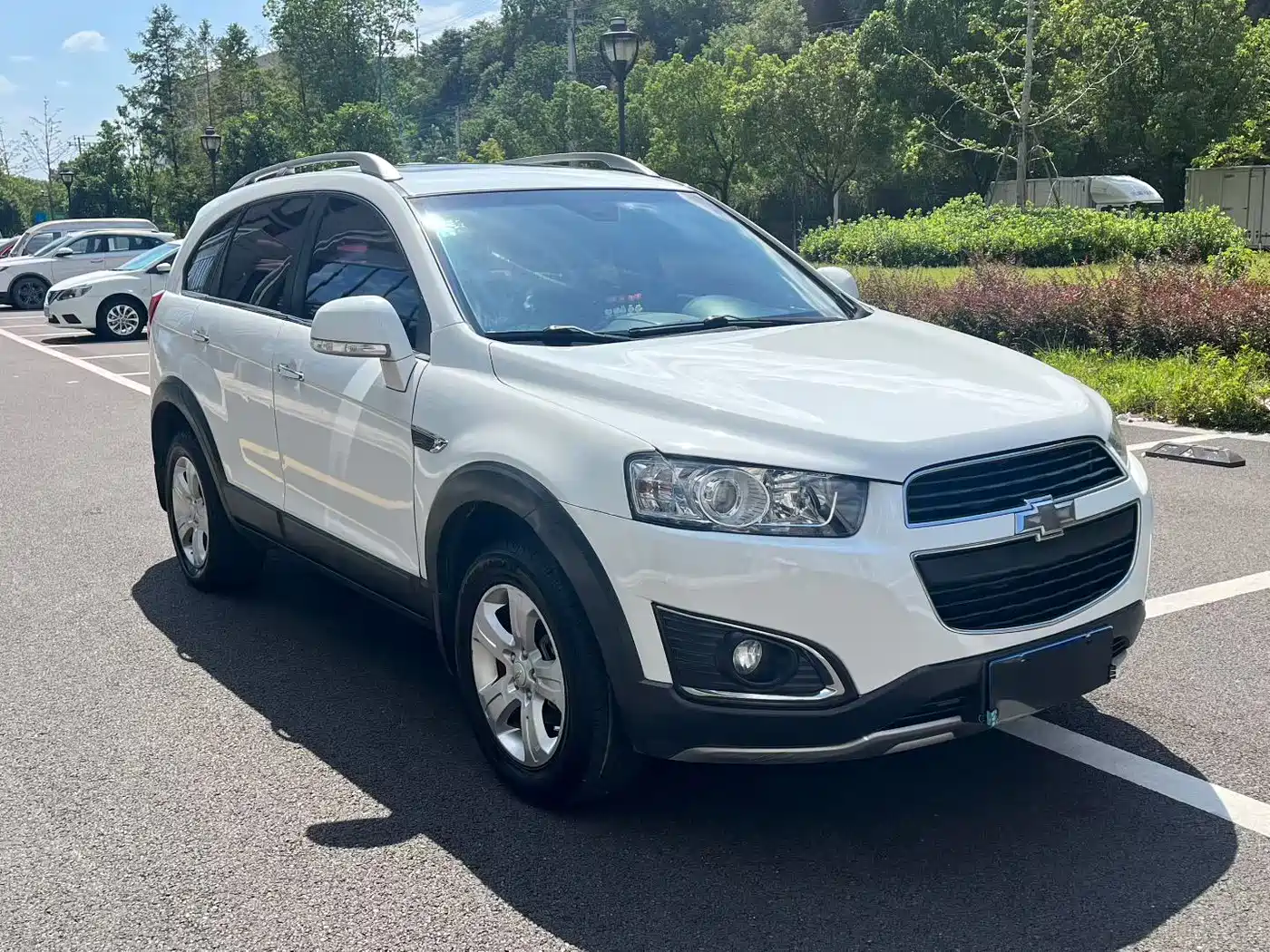 Chevrolet Captiva 2016 2015 2.4L 2WD Urban Edition 7-seater