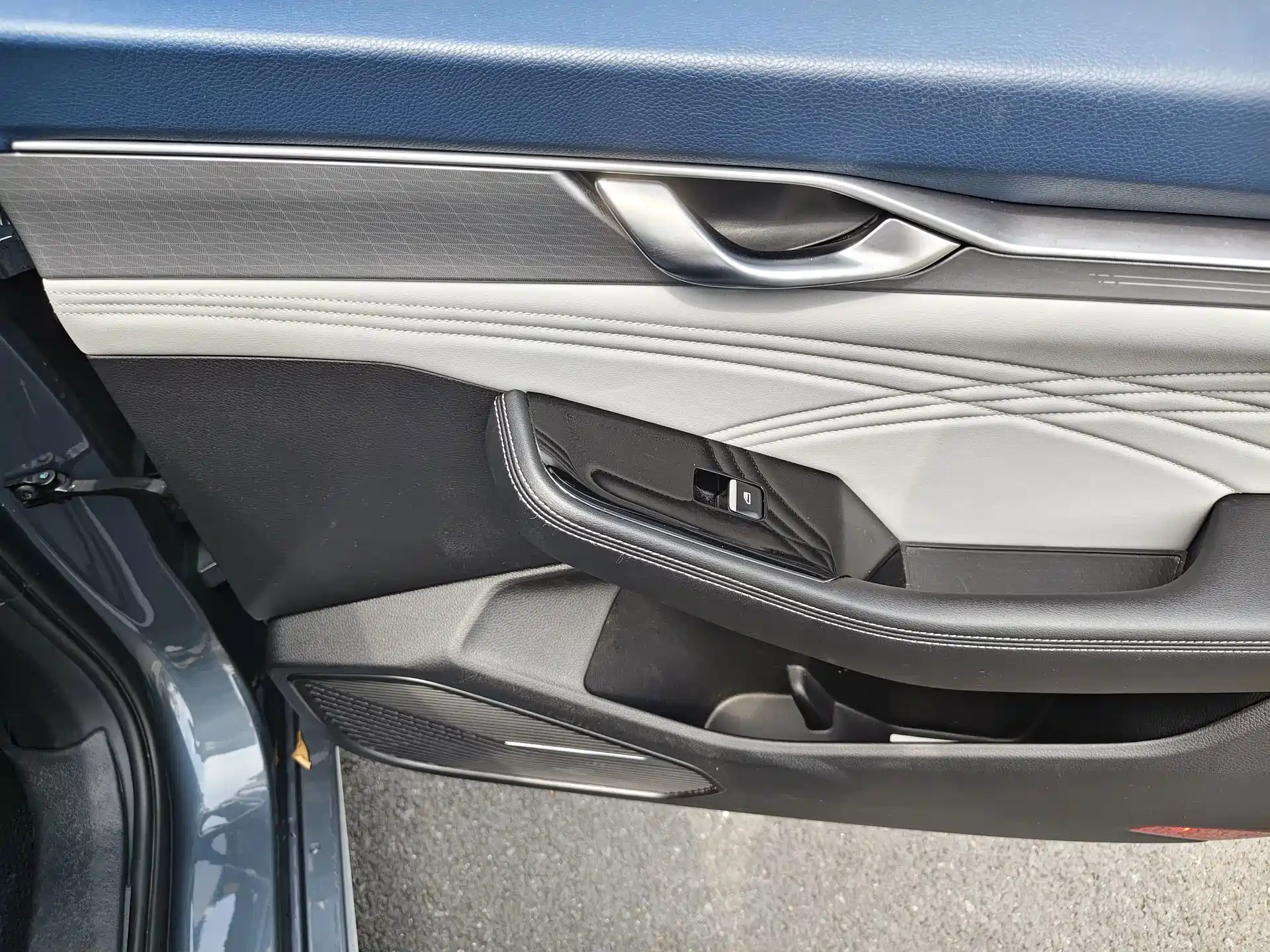 Фото 9 - Geely Preface