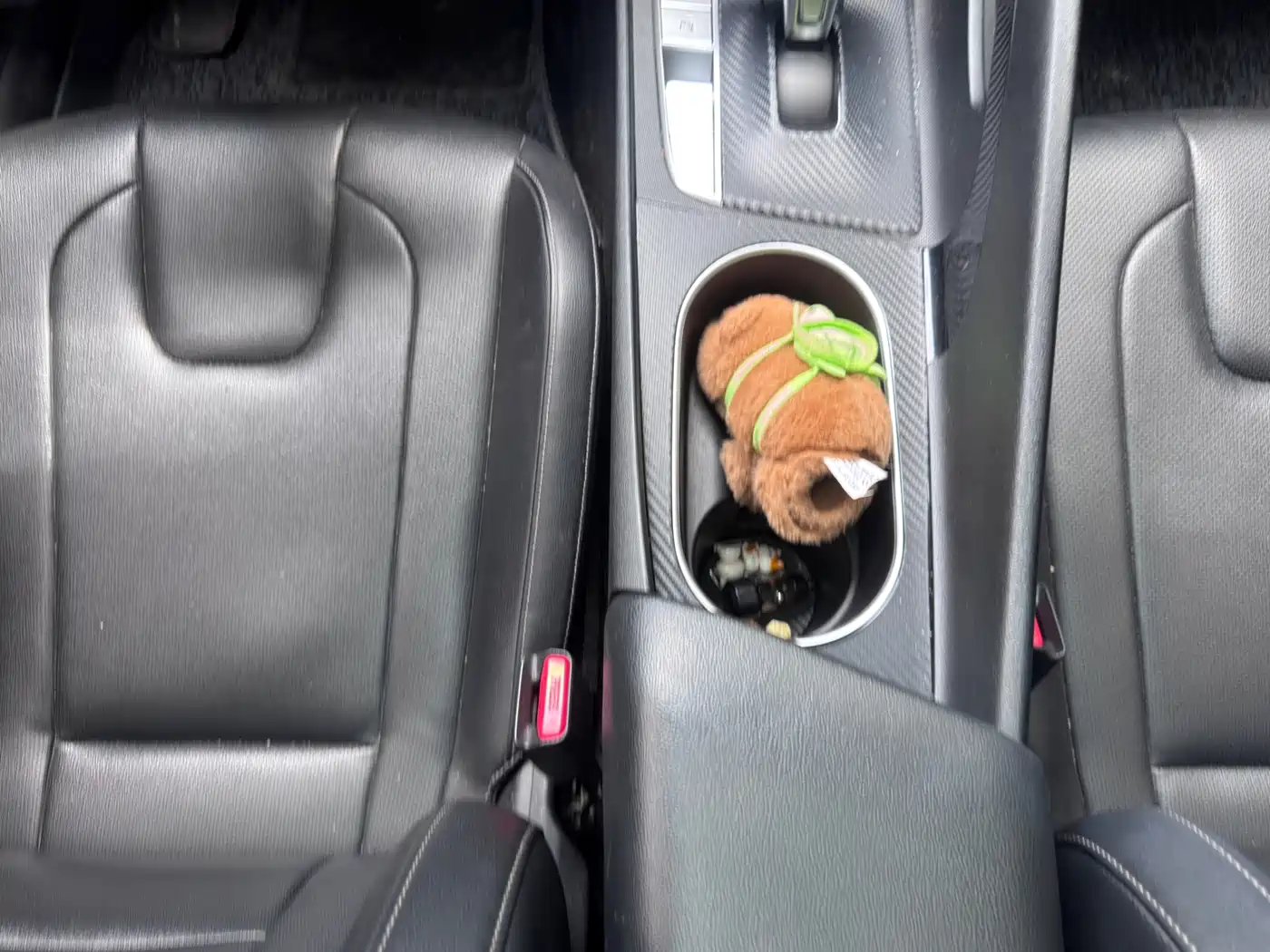 Photo 12 - Hyundai Elantra