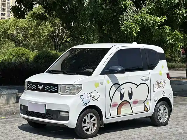 Wuling Hongguang MINI EV Комфорт, литий-железо-фосфатный аккумулятор