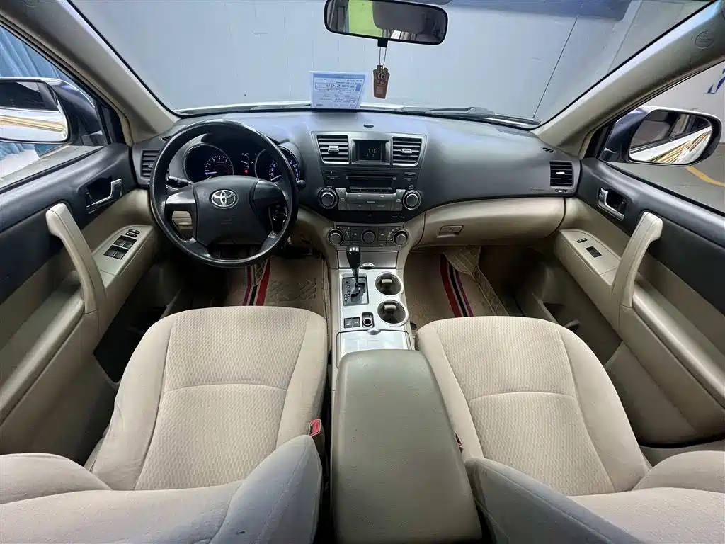 Toyota Highlander 2012 3.5L 4WD 7-Seater Elite Edition фото 6