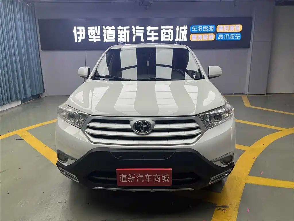 Toyota Highlander 2012 3.5L 4WD 7-Seater Elite Edition фото 2