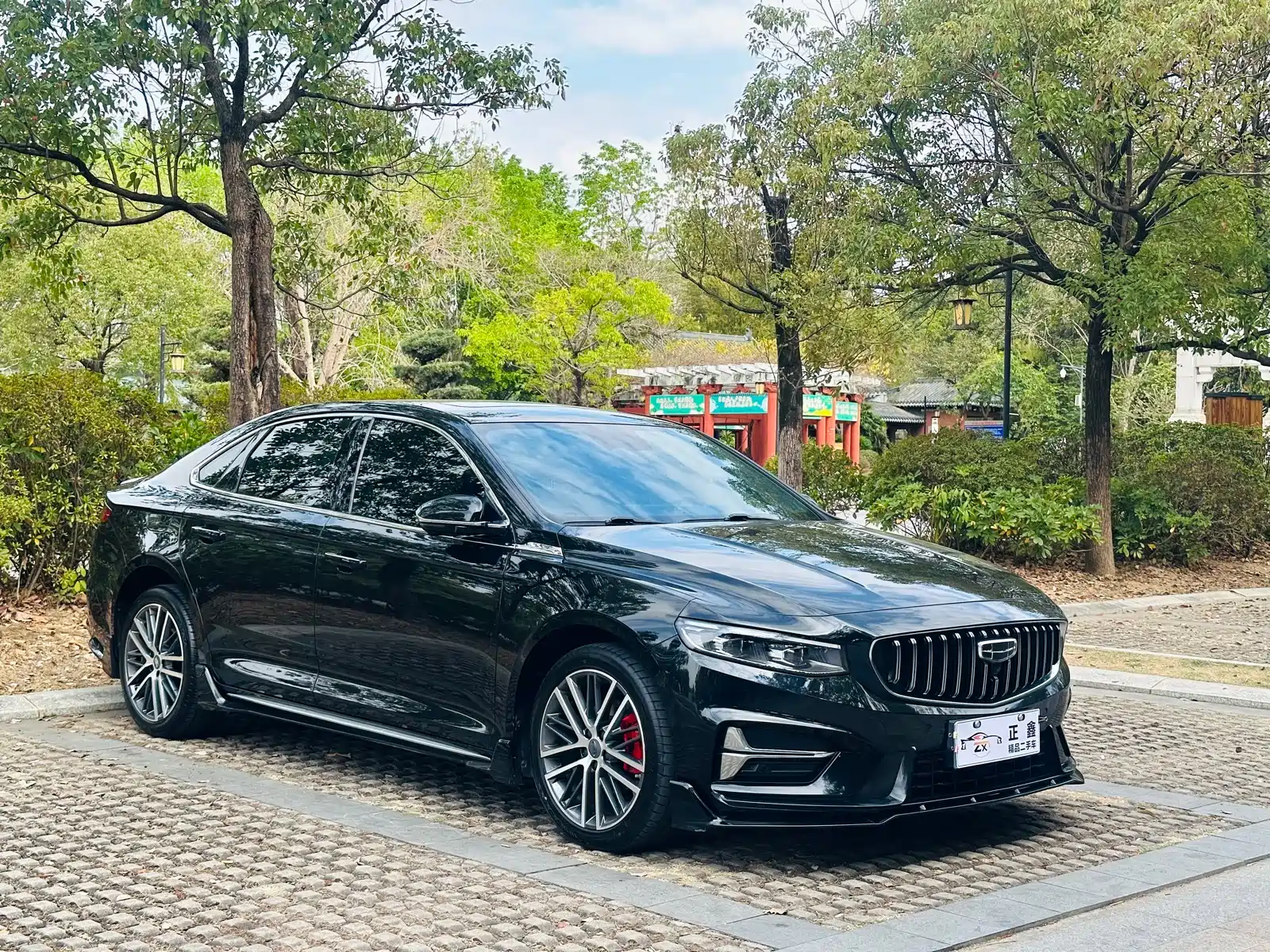 Фото 3 - Geely Preface