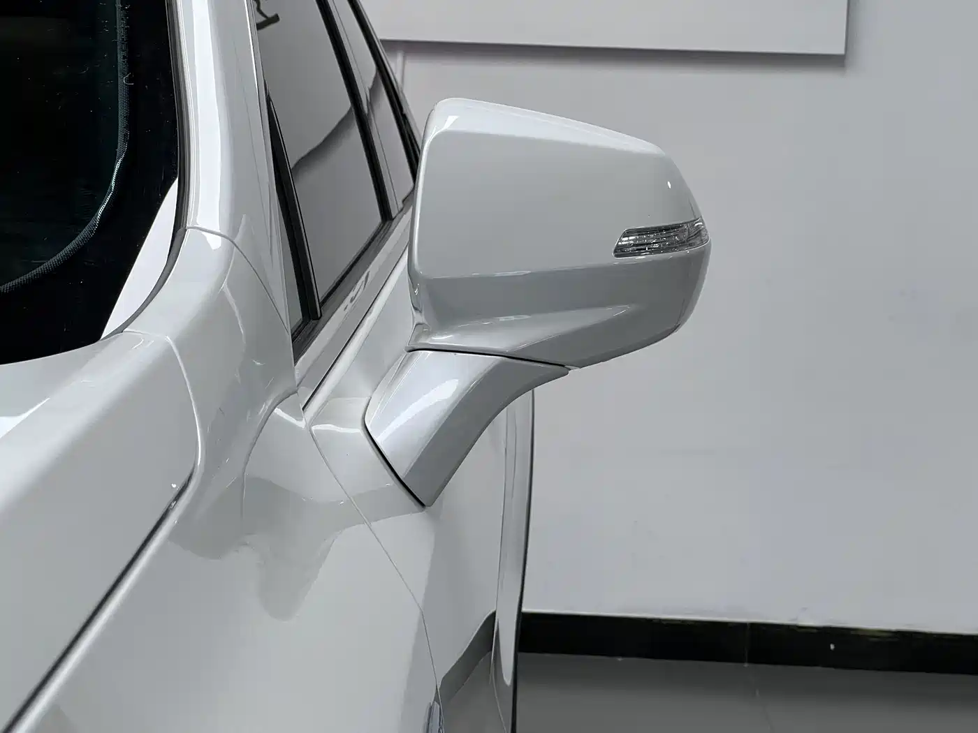 Cadillac XT4, миниатюра 26