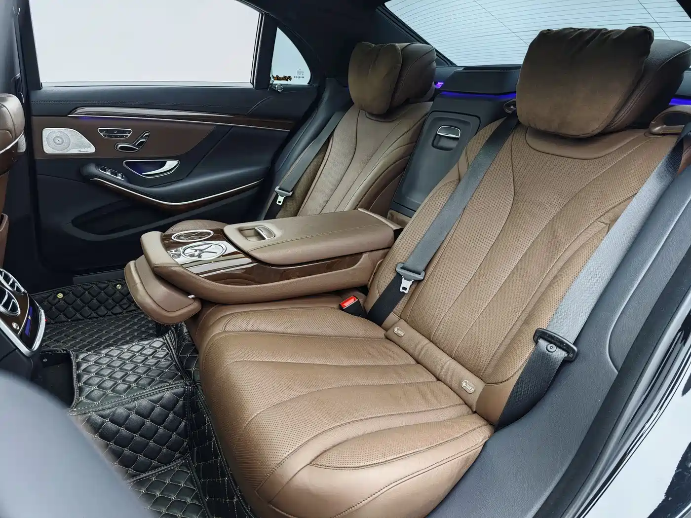 Mercedes-Benz S-Class 2016 S 400 L фото 13