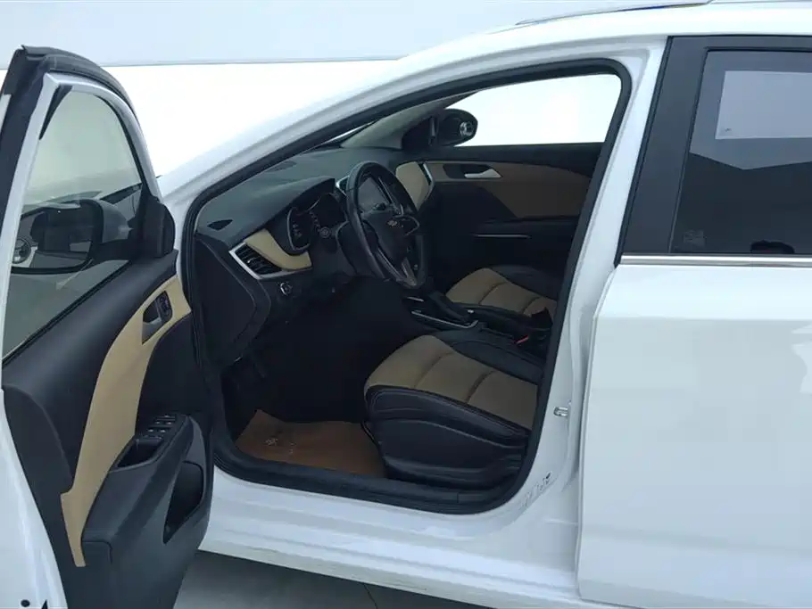 Chevrolet Monza 2022 320 Automatic Enjoyment Sunroof Edition фото 9