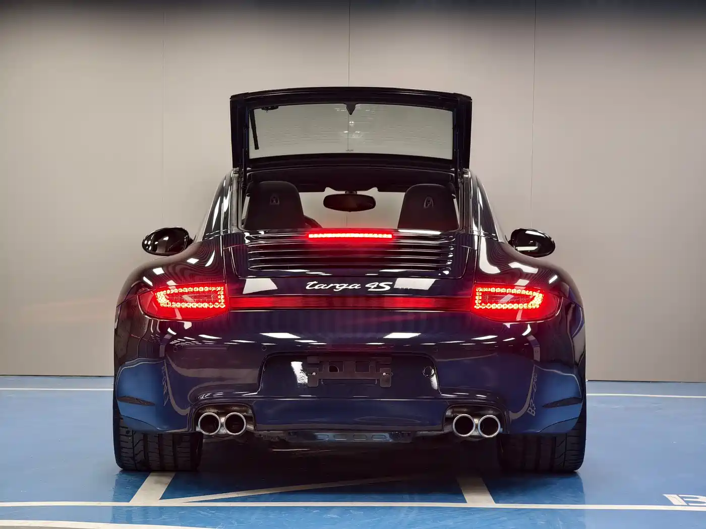Porsche 911 2010 Targa 4S 3.8L фото 8
