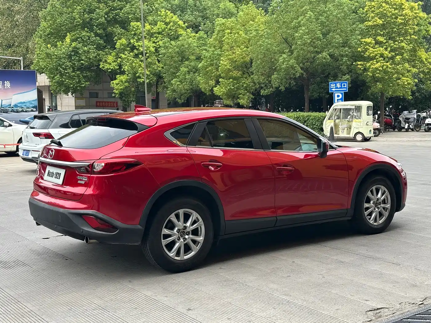 Mazda CX-4 2016 2016 2.0L Automatic 2WD Skyactiv Premium Edition