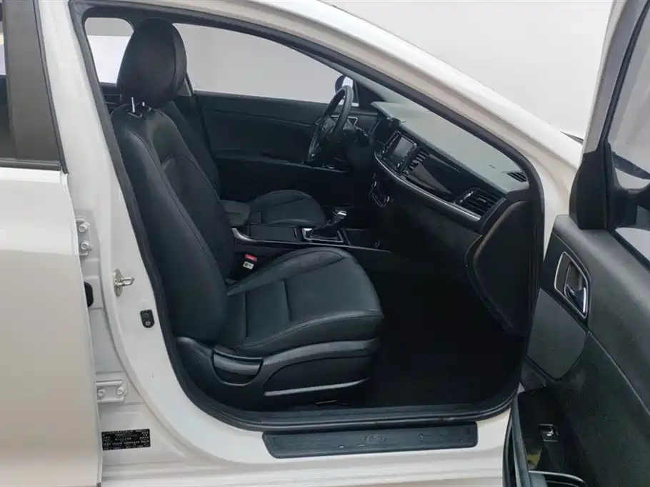 Hyundai Mistra 2017 1.8L Automatic Smart GLS (China V) фото 8