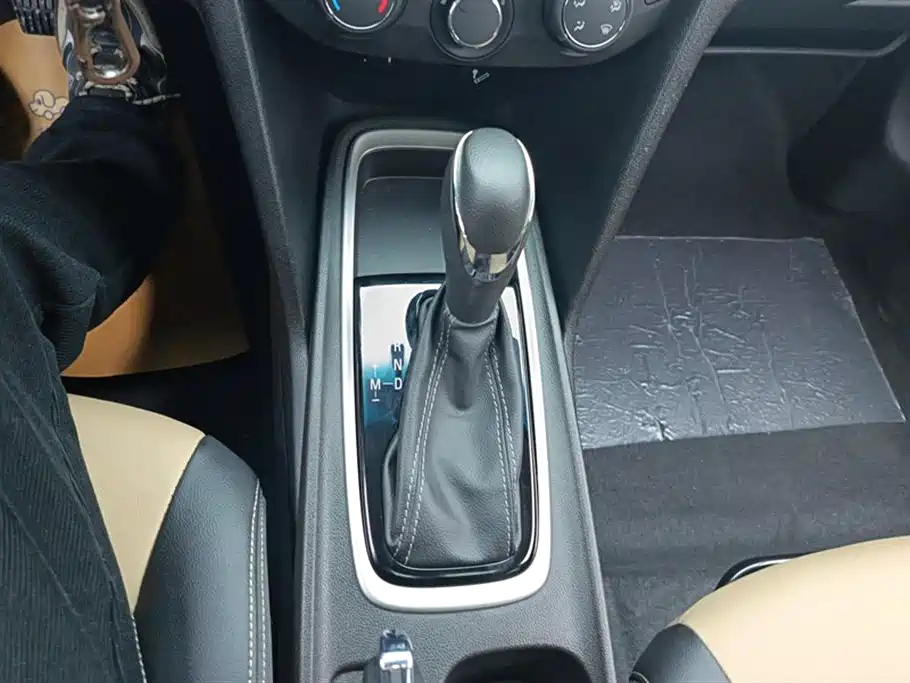 Chevrolet Monza 2022 320 Automatic Enjoyment Sunroof Edition фото 16
