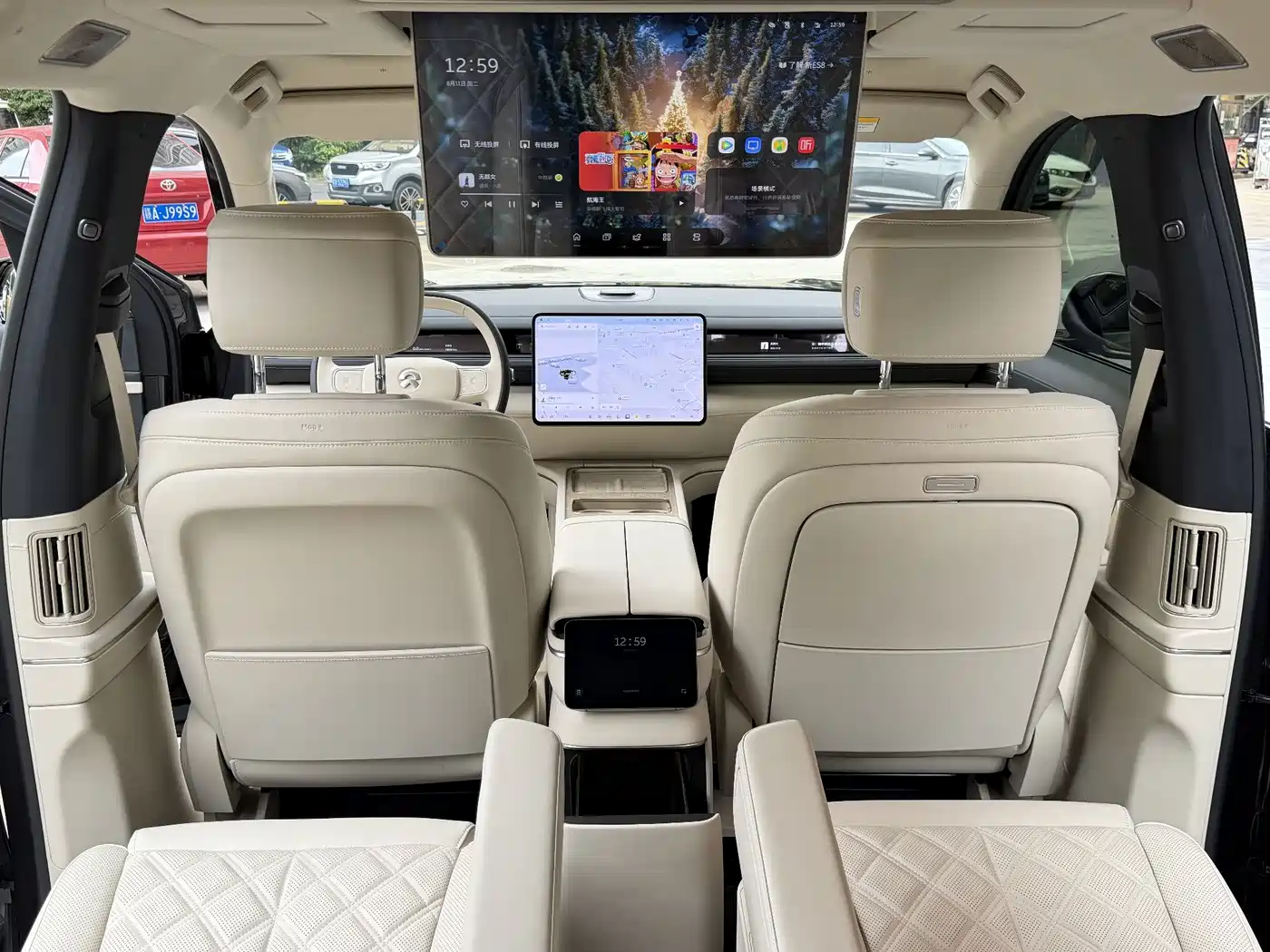 NIO ES8 2026 2025 Model 6-Seat Executive Luxury Edition