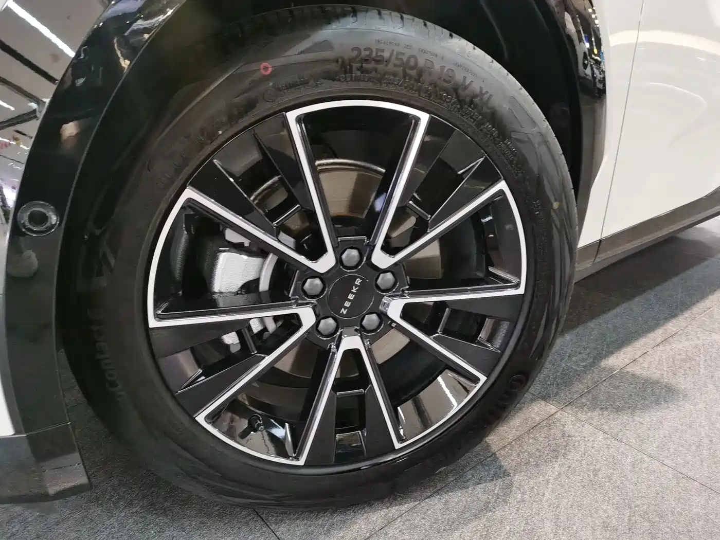 ZEEKR EXTREME KRYPTON X