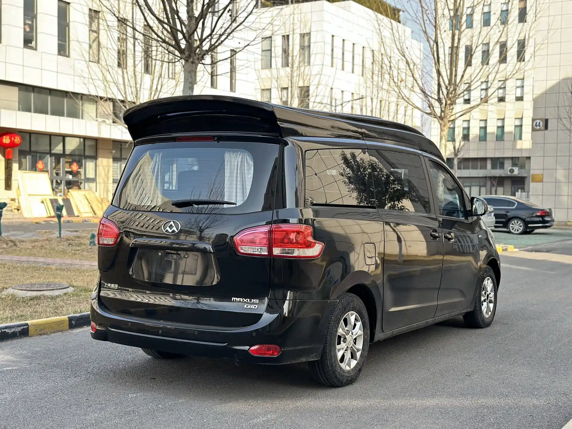 Фото 4 - Maxus G10