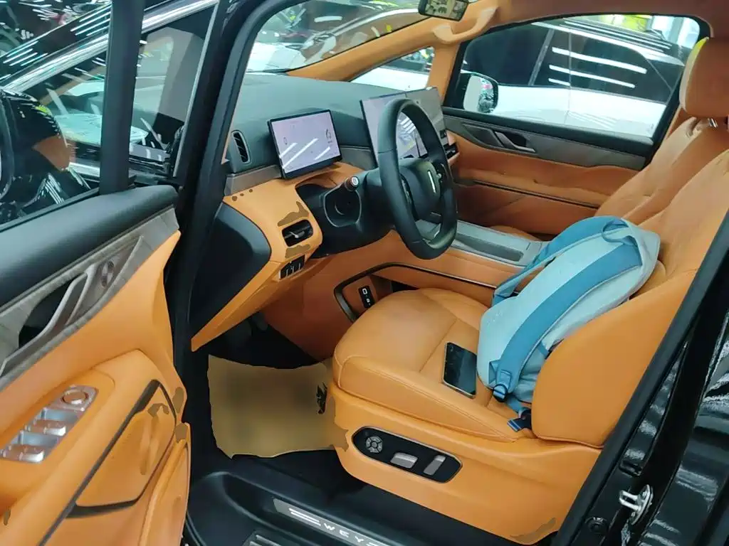 WEY Alpine 2026 2025 AWD Alpine 7