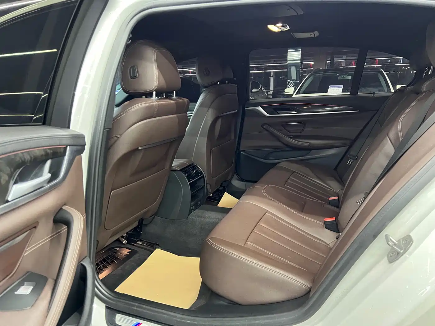 BMW 5 Series 2019 525Li M Sport Package фото 10