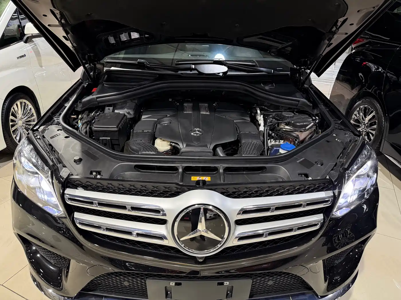 Mercedes-Benz GLS 2018 Facelift GLS 400 4MATIC Luxury фото 26