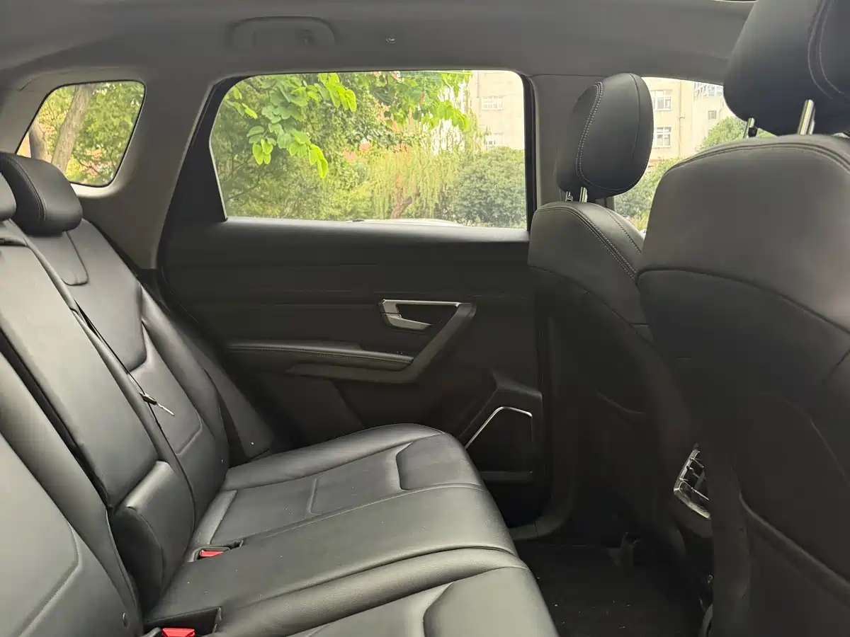 Фото 9 - BYD Song Pro