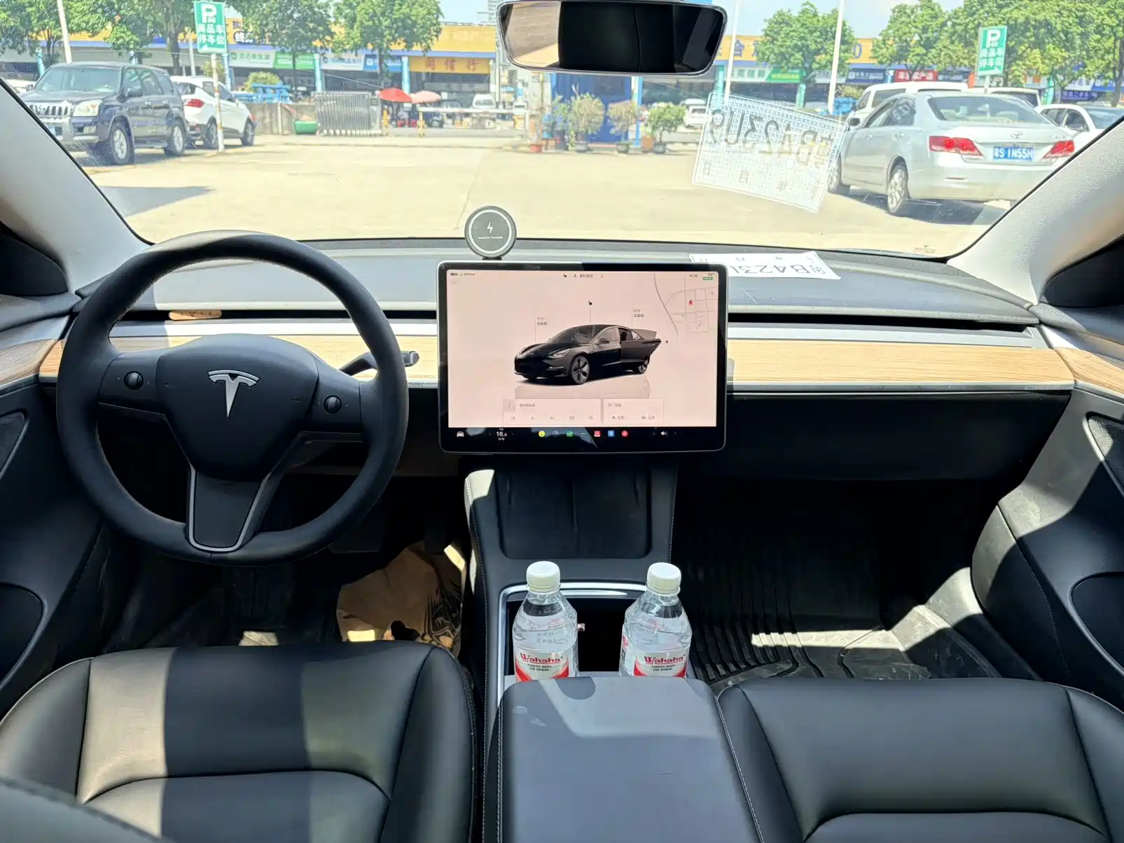 Фото 8 - Tesla Model 3